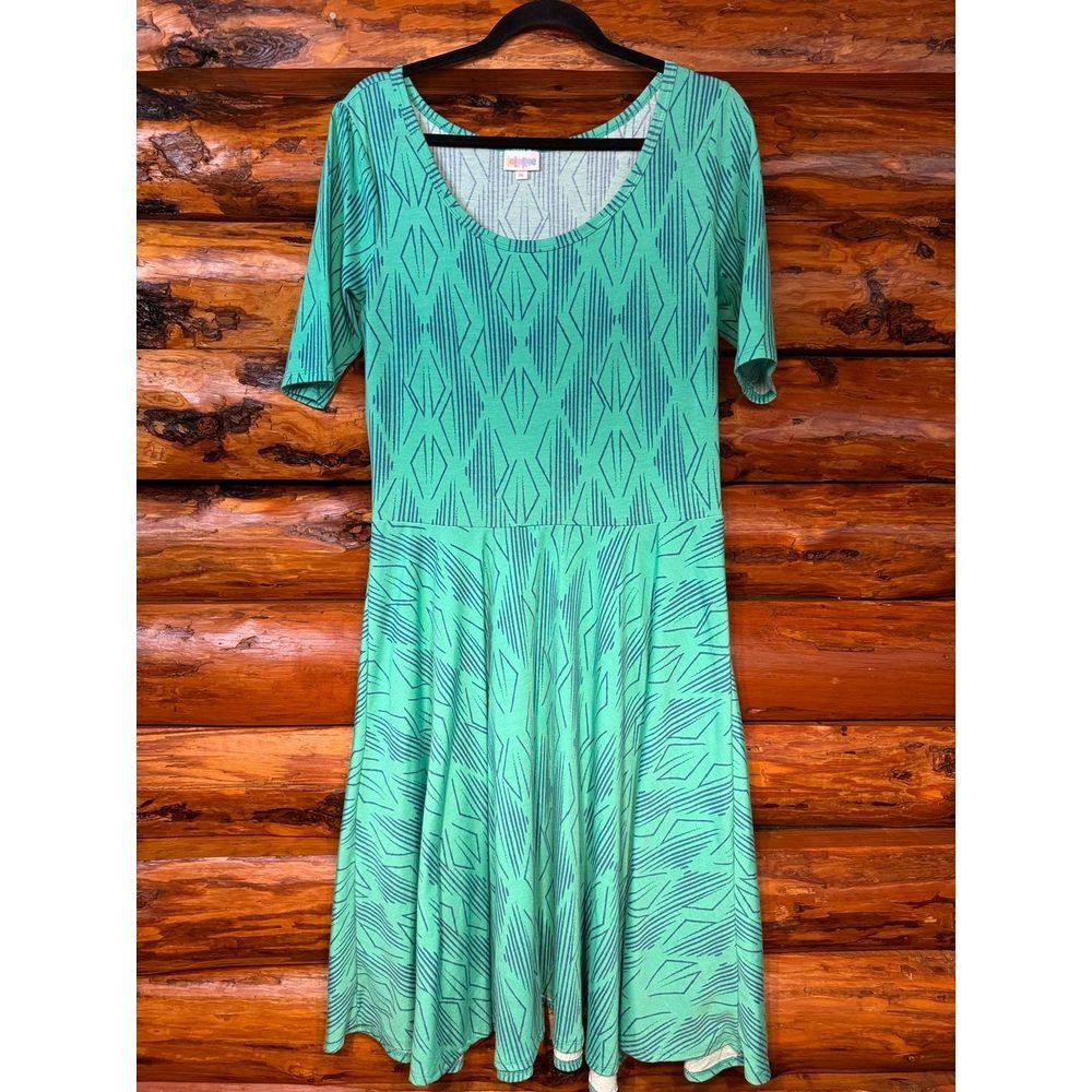 LulaRoe Simply Comfortable Geometric Dress Size XL‎